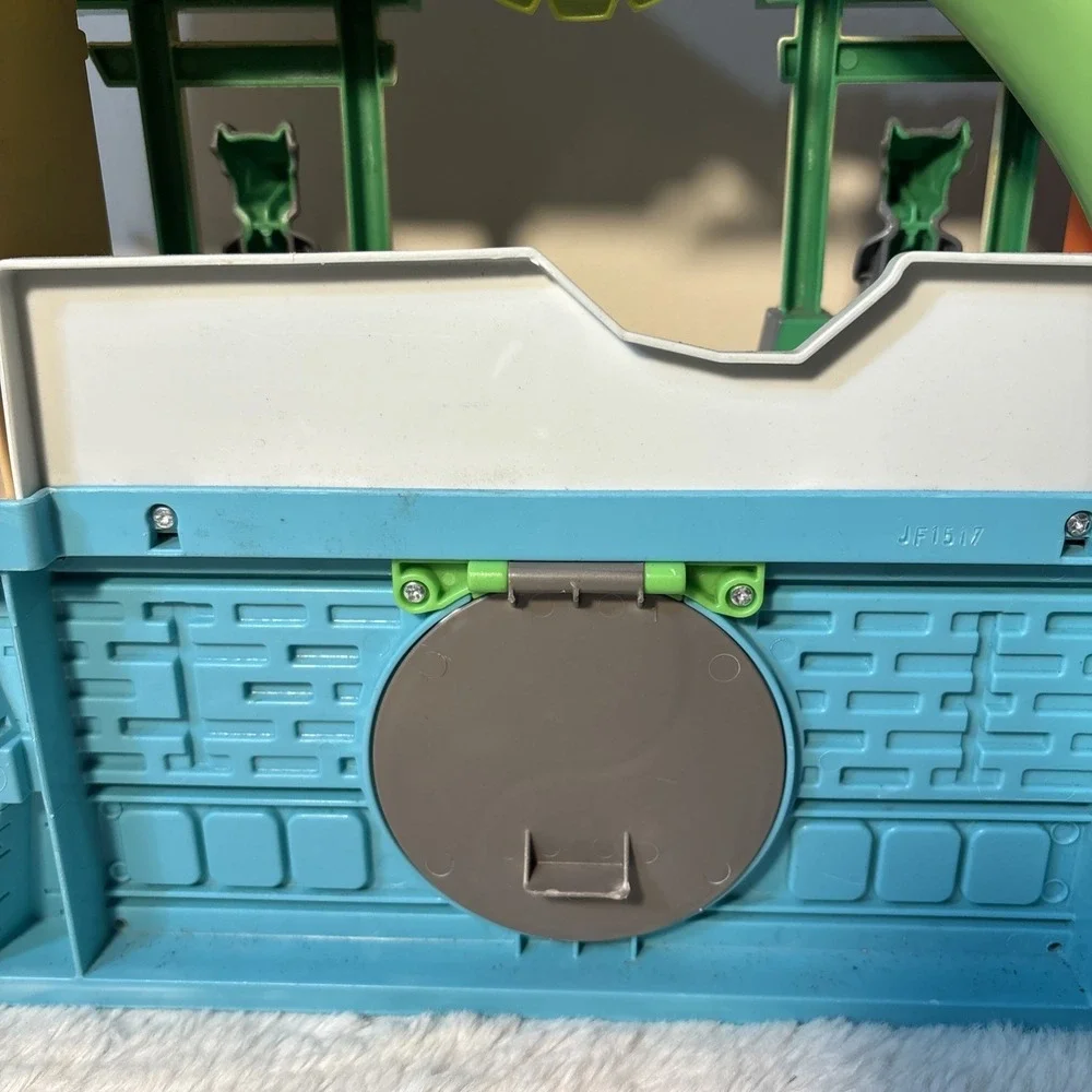 Imaginext Teenage Mutant Ninja Turtles  Chinatown Playset